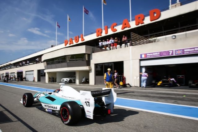 LE CASTELLET (FRA) SEPTEMBER 26-28 2014 - World Series by Renault 2014 at circuit Paul Ricard. Jazeman Jaafar #17 ISR. Portrait. Â© 2014 Sebastiaan Rozendaal / Dutch Photo Agency / LAT Photographic